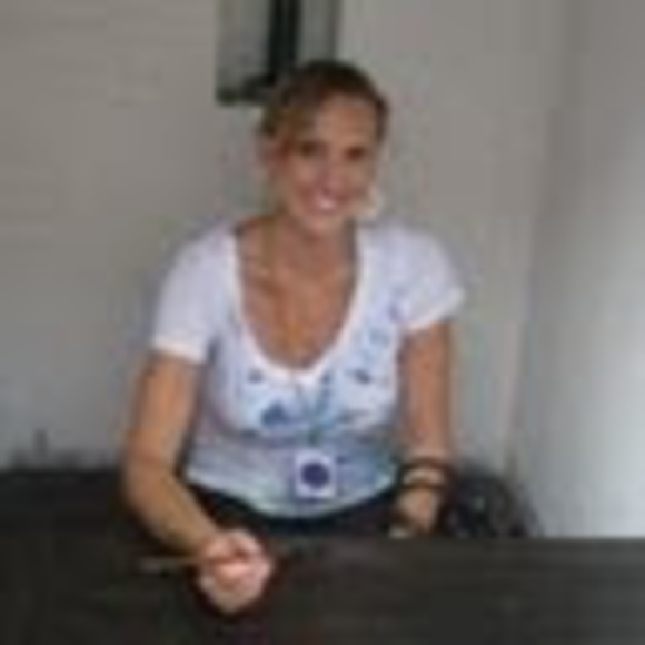 Meet your Posher, Shelby - Picture 1 of 1